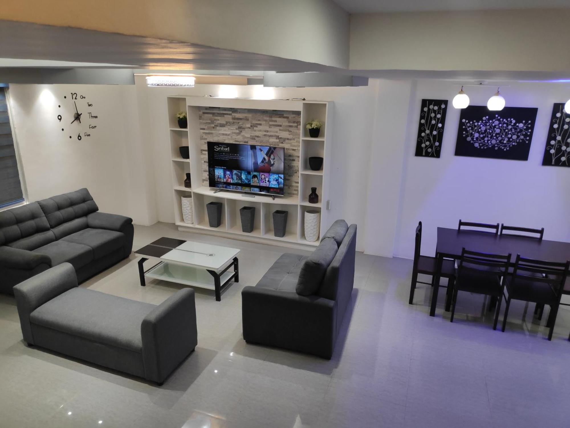 Tagaytay Staycation By Naya And Darla W Free Swimming Pool, Wifi & Netflix Tagaytay City Exterior photo