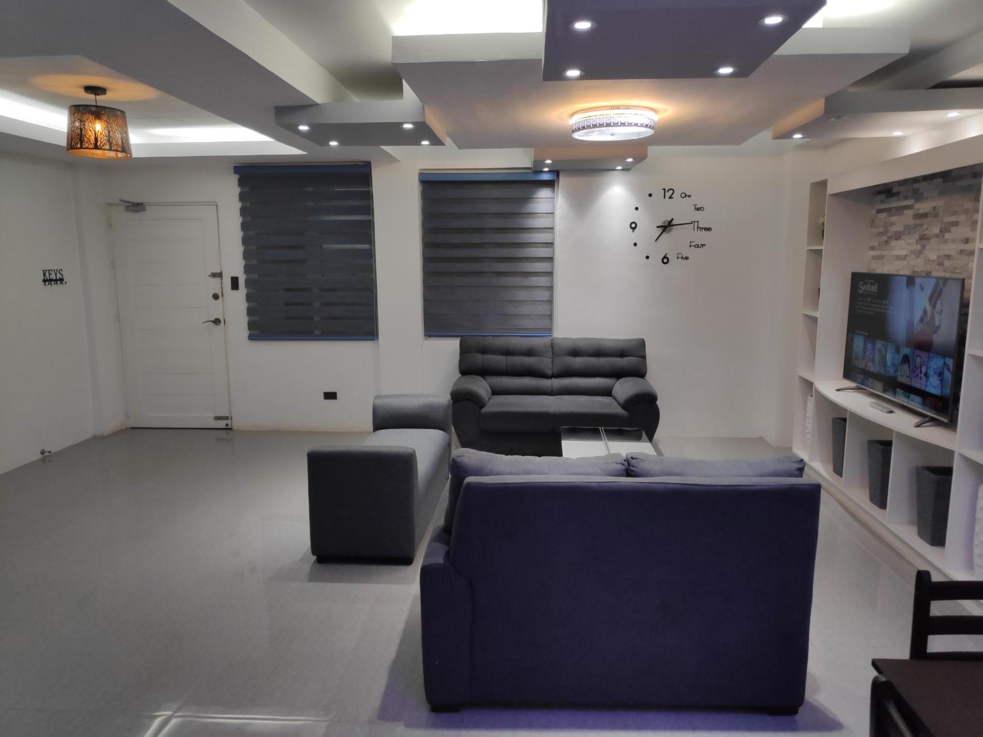 Tagaytay Staycation By Naya And Darla W Free Swimming Pool, Wifi & Netflix Tagaytay City Exterior photo