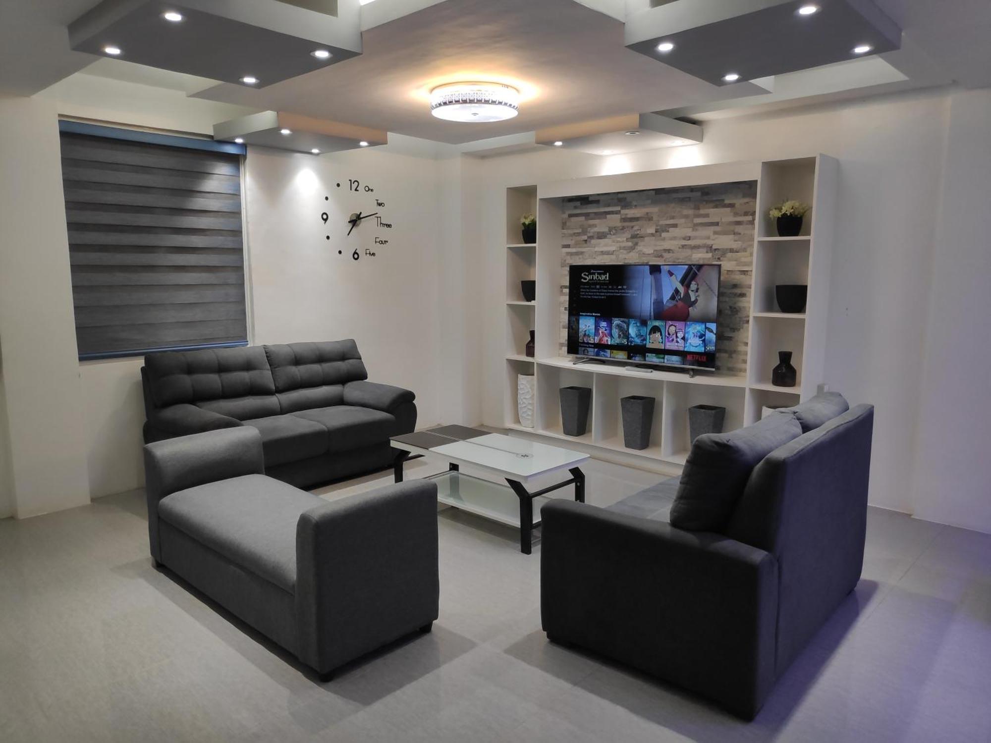 Tagaytay Staycation By Naya And Darla W Free Swimming Pool, Wifi & Netflix Tagaytay City Exterior photo