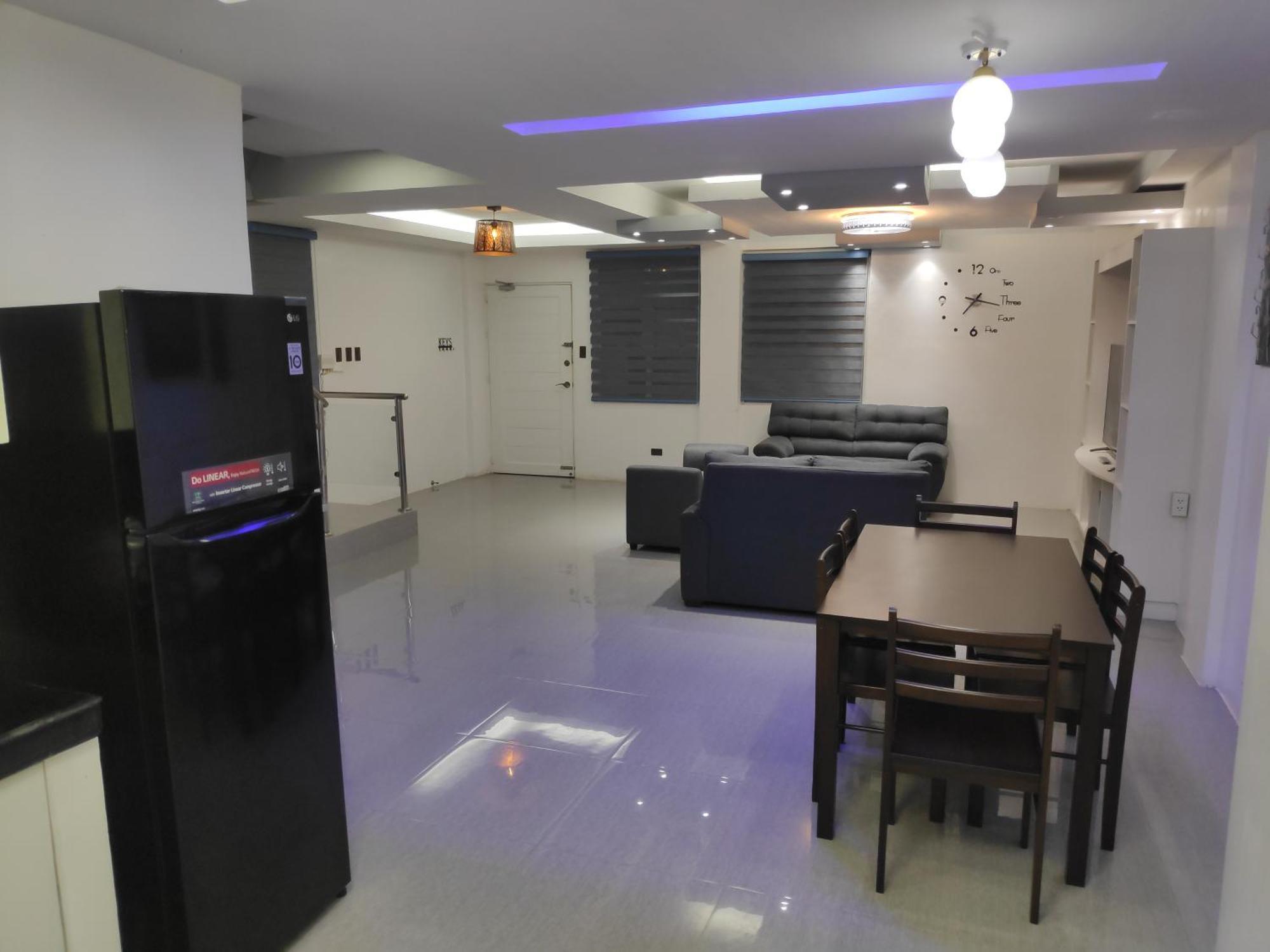 Tagaytay Staycation By Naya And Darla W Free Swimming Pool, Wifi & Netflix Tagaytay City Exterior photo