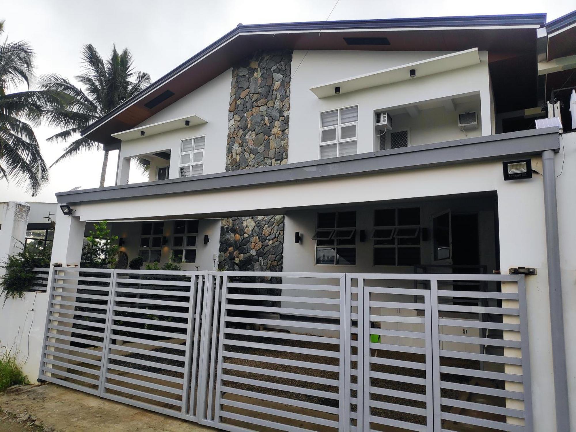 Tagaytay Staycation By Naya And Darla W Free Swimming Pool, Wifi & Netflix Tagaytay City Exterior photo