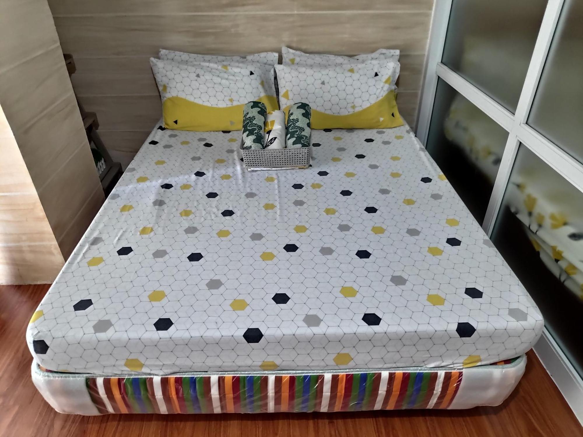 Tagaytay Staycation By Naya And Darla W Free Swimming Pool, Wifi & Netflix Tagaytay City Exterior photo