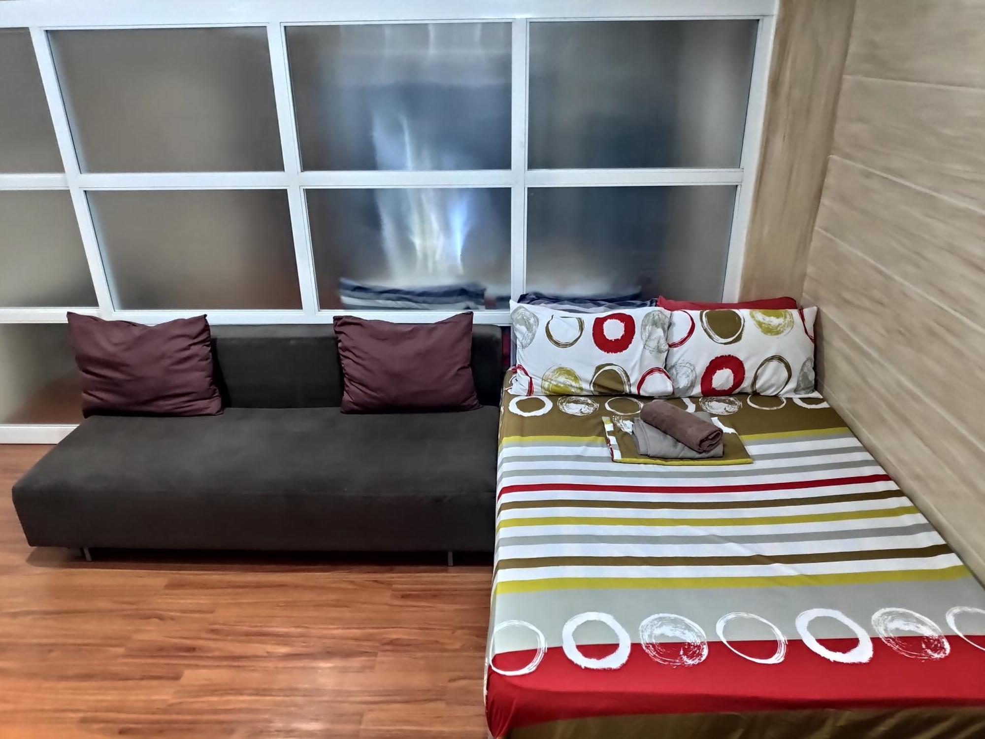 Tagaytay Staycation By Naya And Darla W Free Swimming Pool, Wifi & Netflix Tagaytay City Exterior photo