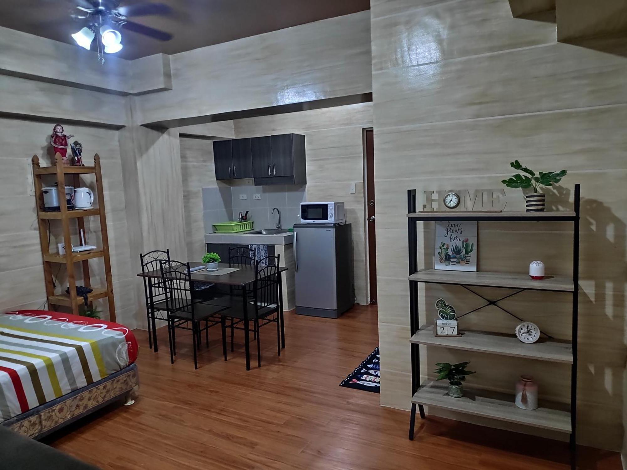 Tagaytay Staycation By Naya And Darla W Free Swimming Pool, Wifi & Netflix Tagaytay City Exterior photo